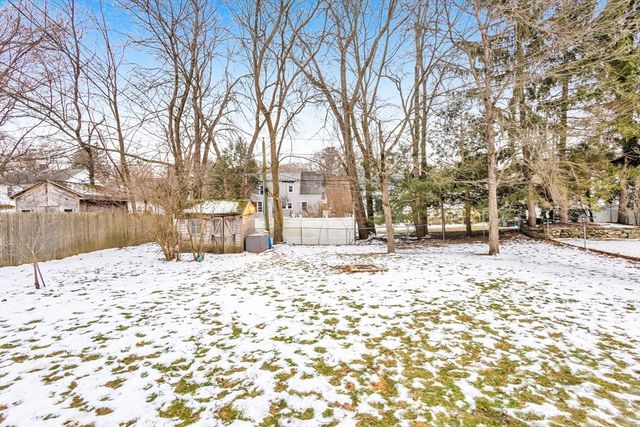 18 Westbrook Road, Worcester, MA 01602