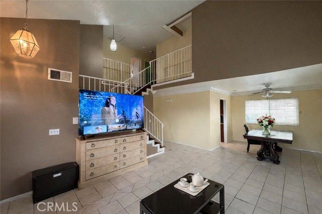 17094 Cambria, Fontana, CA 92336