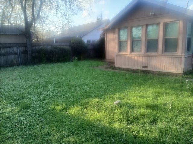 818 Winters Street, Dallas, TX 75216