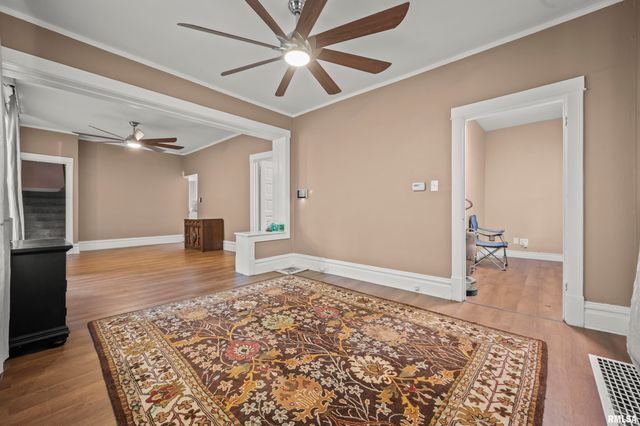 304 W MCCLURE Avenue, Peoria, IL 61604