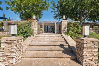 16426 Knollwood Drive, Granada Hills (los Angeles), CA 91344