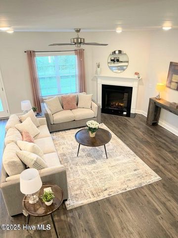 1920 Caracara Drive, New Bern, NC 28560