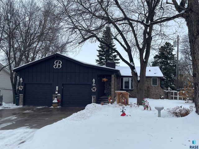 205 E 34th St Street, Sioux Falls, SD 57105