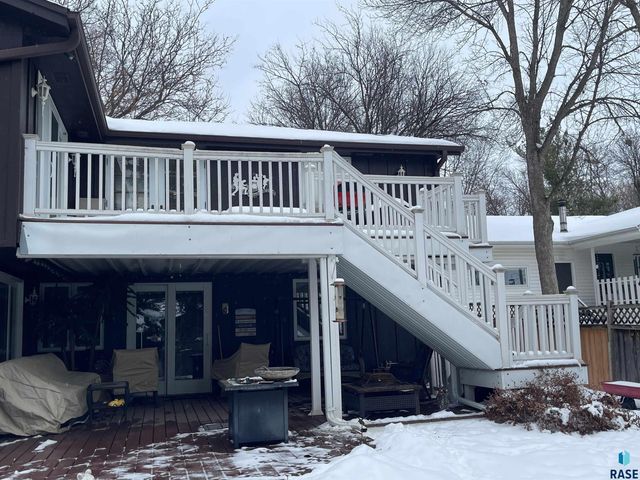 205 E 34th St Street, Sioux Falls, SD 57105