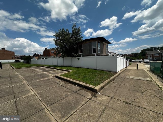 7400 SANDPIPER PL, Philadelphia, PA 19153