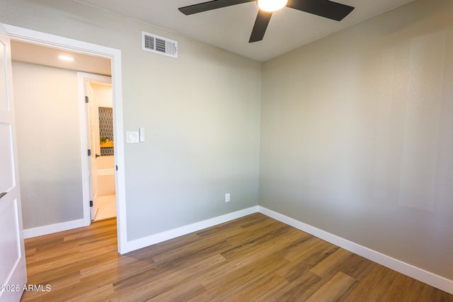 1940 W Kimberly Way, Phoenix, AZ 85027