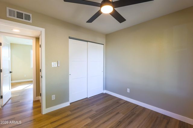 1940 W Kimberly Way, Phoenix, AZ 85027