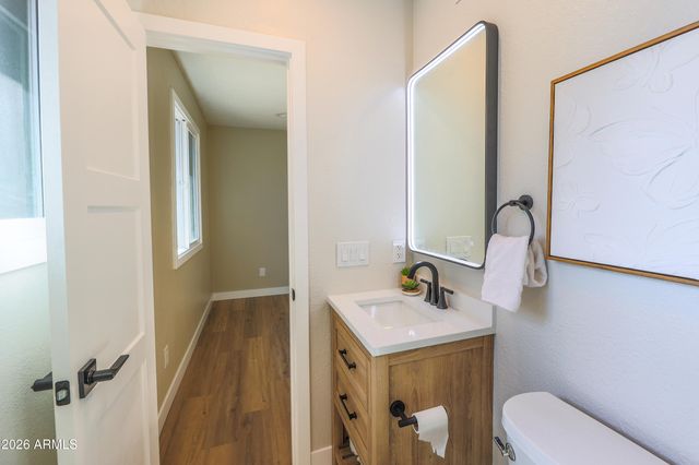 1940 W Kimberly Way, Phoenix, AZ 85027