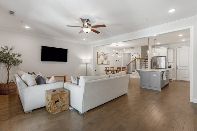 1556 Nickelby Pl, Thompsons Station, TN 37179