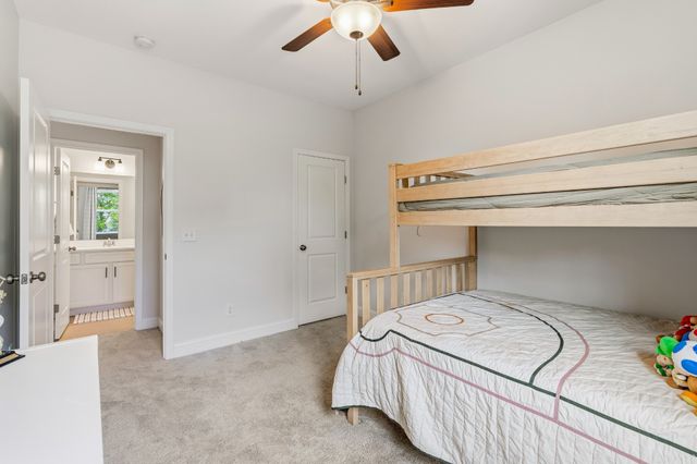 1556 Nickelby Pl, Thompsons Station, TN 37179