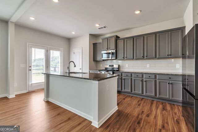 118 Briarwood Drive E, Dawsonville, GA 30534