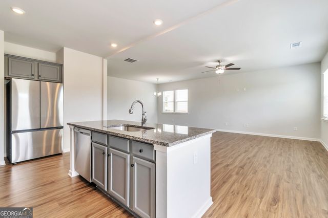 118 Briarwood Drive E, Dawsonville, GA 30534