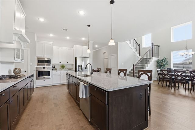 3601 Haskell Hollow Loop, College Station, TX 77845