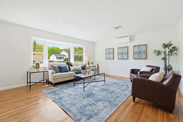 37 Temi Rd, Holliston, MA 01746