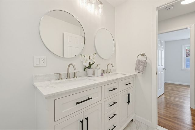 37 Temi Rd, Holliston, MA 01746