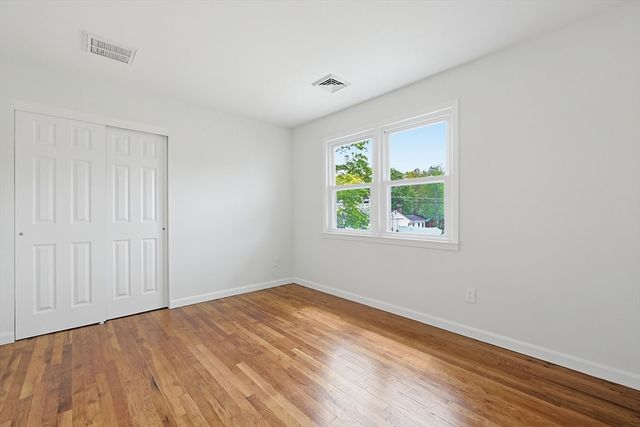 37 Temi Rd, Holliston, MA 01746