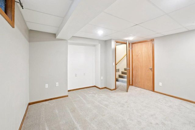 15 Eastridge Court, Madison, WI 53716