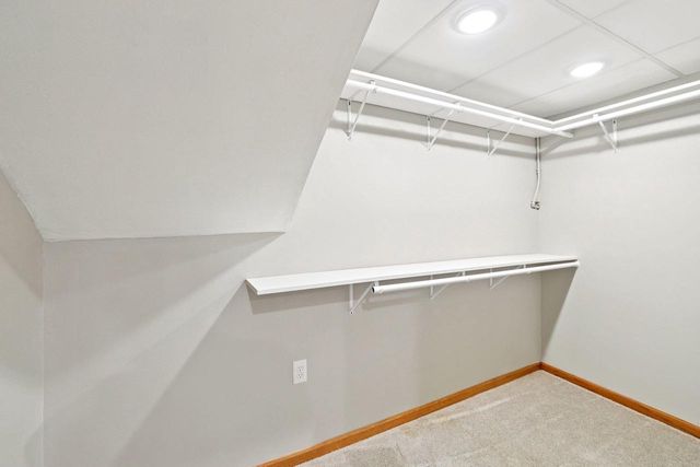 15 Eastridge Court, Madison, WI 53716