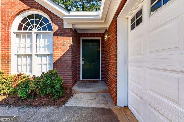 1405 Glenfield Drive, Lawrenceville, GA 30043