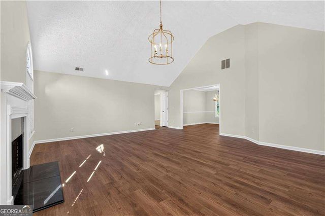 1405 Glenfield Drive, Lawrenceville, GA 30043