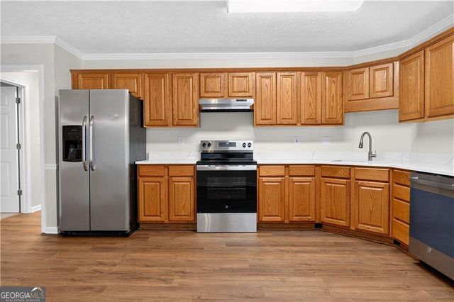 1405 Glenfield Drive, Lawrenceville, GA 30043