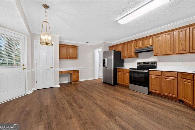 1405 Glenfield Drive, Lawrenceville, GA 30043