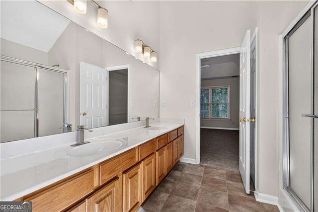 1405 Glenfield Drive, Lawrenceville, GA 30043