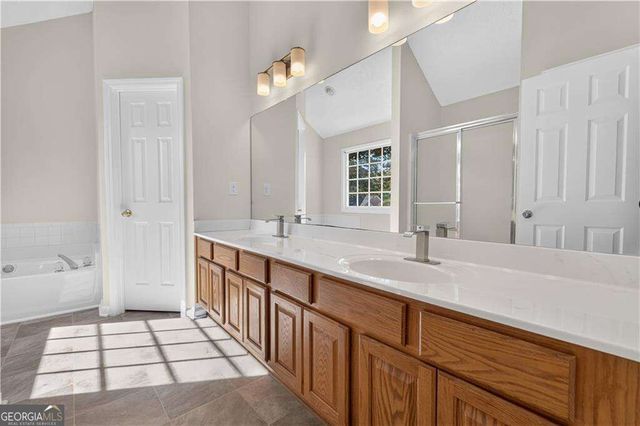 1405 Glenfield Drive, Lawrenceville, GA 30043