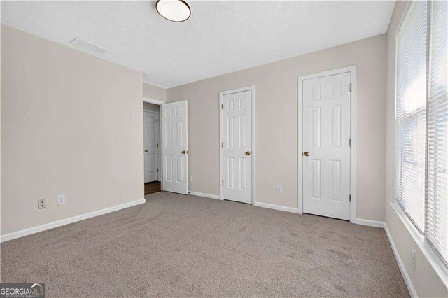 1405 Glenfield Drive, Lawrenceville, GA 30043