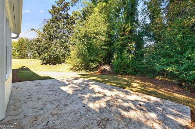 1405 Glenfield Drive, Lawrenceville, GA 30043