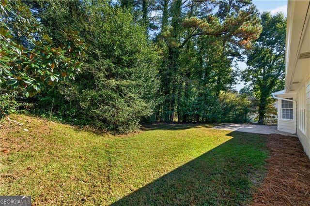 1405 Glenfield Drive, Lawrenceville, GA 30043