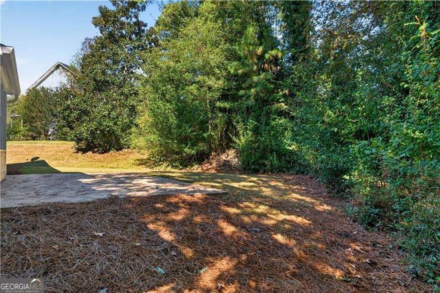 1405 Glenfield Drive, Lawrenceville, GA 30043