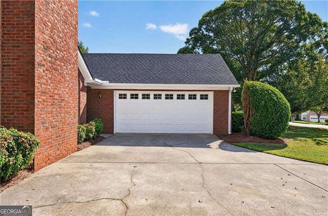 1405 Glenfield Drive, Lawrenceville, GA 30043