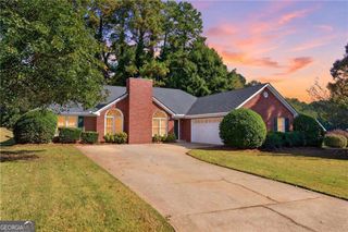 1405 Glenfield Drive, Lawrenceville, GA 30043
