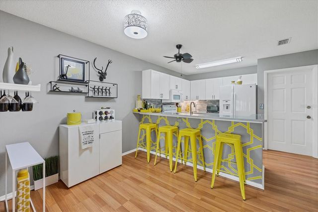 4045 OAKHURST DRIVE 3125, Sarasota, FL 34233