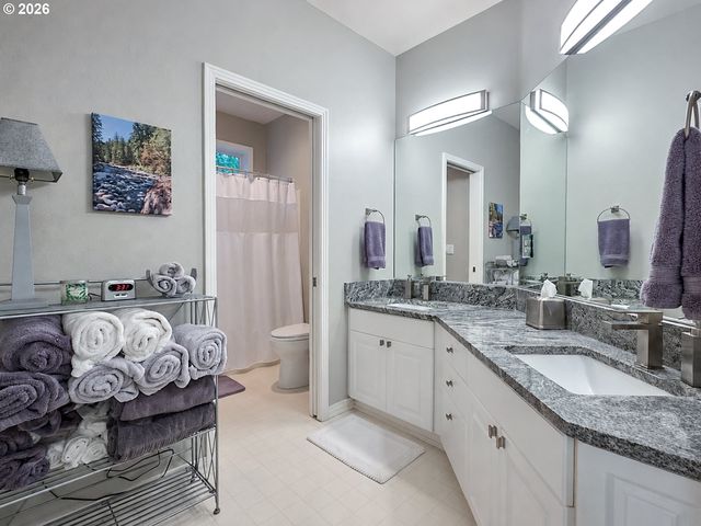 22765 Sw MIAMI Dr, Tualatin, OR 97062