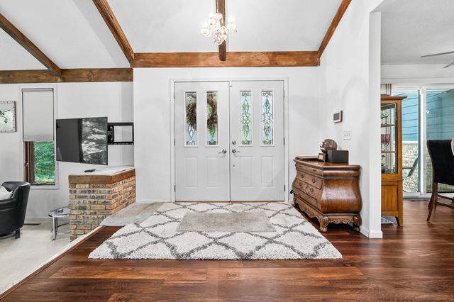 9929 W P Avenue, Kalamazoo, MI 49009