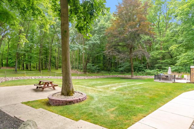 9929 W P Avenue, Kalamazoo, MI 49009