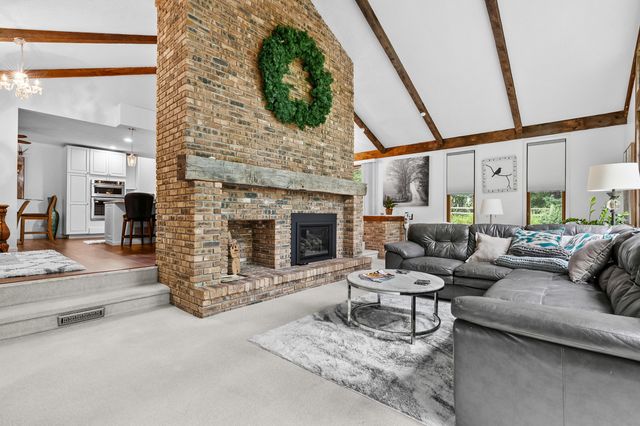9929 W P Avenue, Kalamazoo, MI 49009