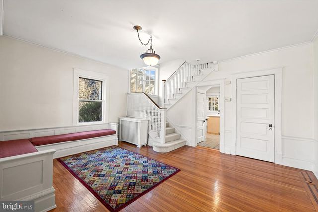 225 HAWTHORNE RD, Baltimore, MD 21210