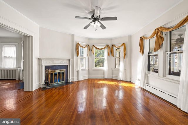 225 HAWTHORNE RD, Baltimore, MD 21210