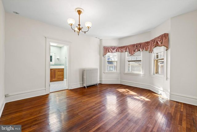 225 HAWTHORNE RD, Baltimore, MD 21210