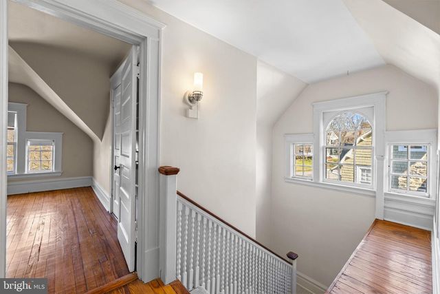 225 HAWTHORNE RD, Baltimore, MD 21210