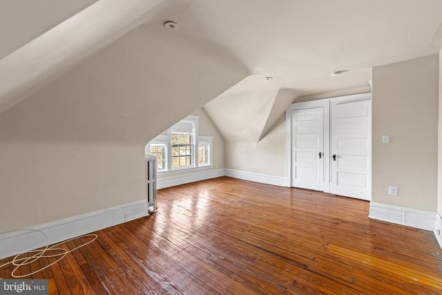 225 HAWTHORNE RD, Baltimore, MD 21210