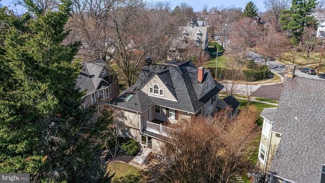 225 HAWTHORNE RD, Baltimore, MD 21210