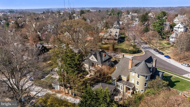 225 HAWTHORNE RD, Baltimore, MD 21210