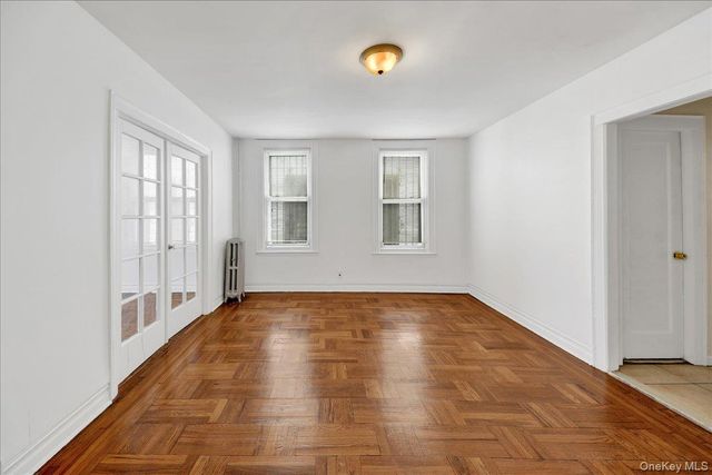 1032 Metcalf Avenue, Bronx, NY 10472