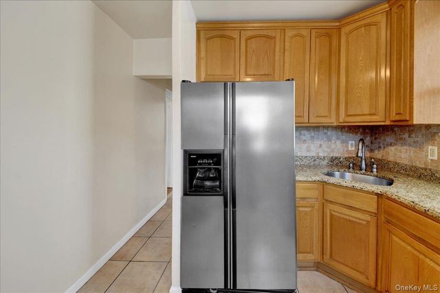 1032 Metcalf Avenue, Bronx, NY 10472
