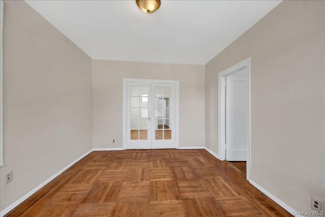 1032 Metcalf Avenue, Bronx, NY 10472