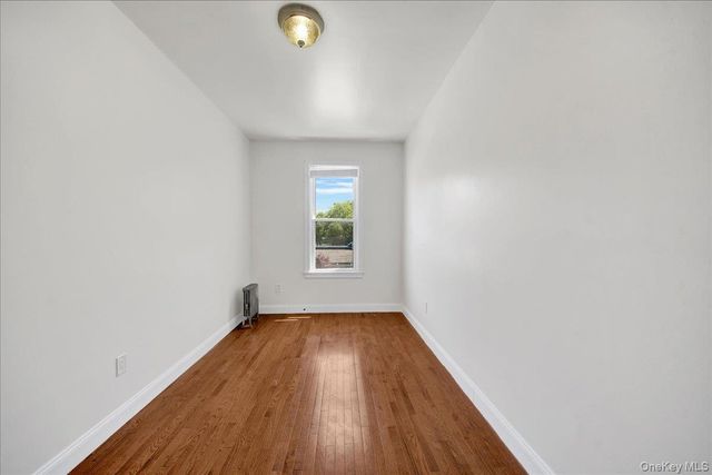1032 Metcalf Avenue, Bronx, NY 10472
